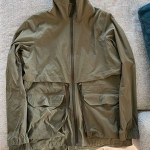 Womens north face raincoat medium
